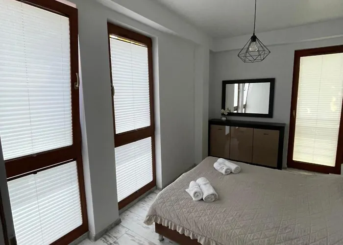 Golden Sun Apartments