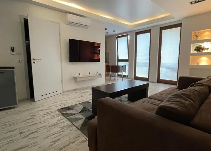 Golden Sun Apartments