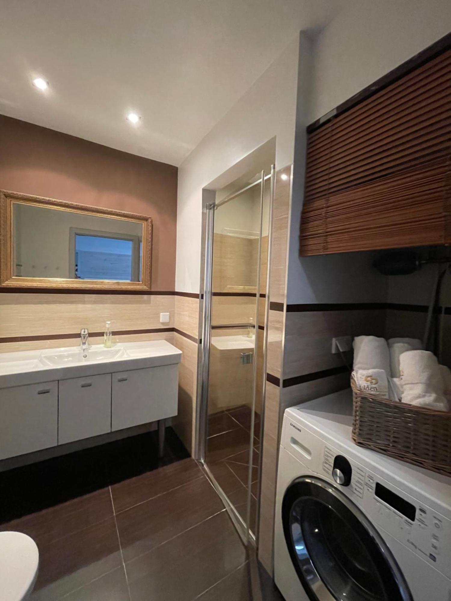 Apartment Golden Sun